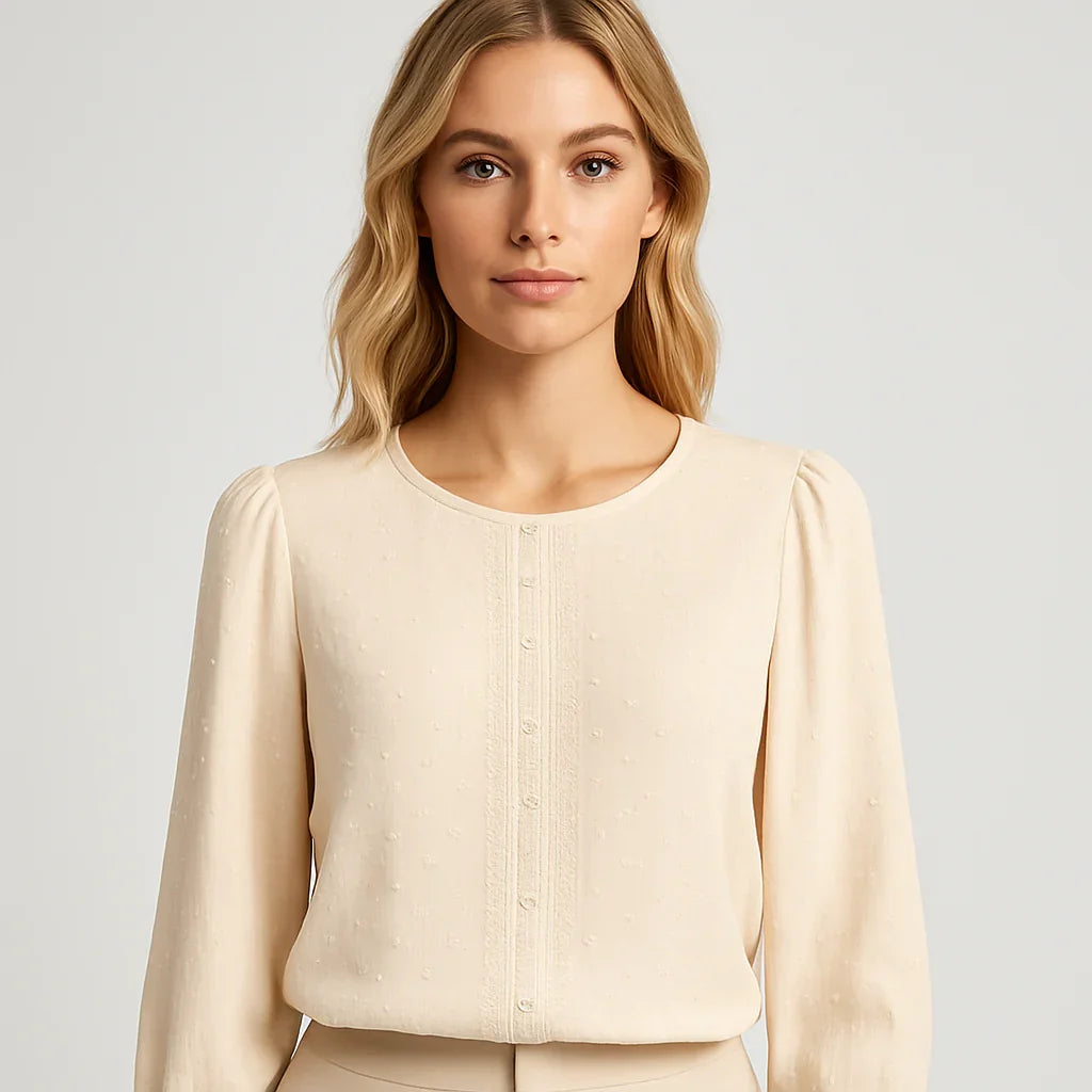 Chloe-blusen_i_spets_2 - Aurivane