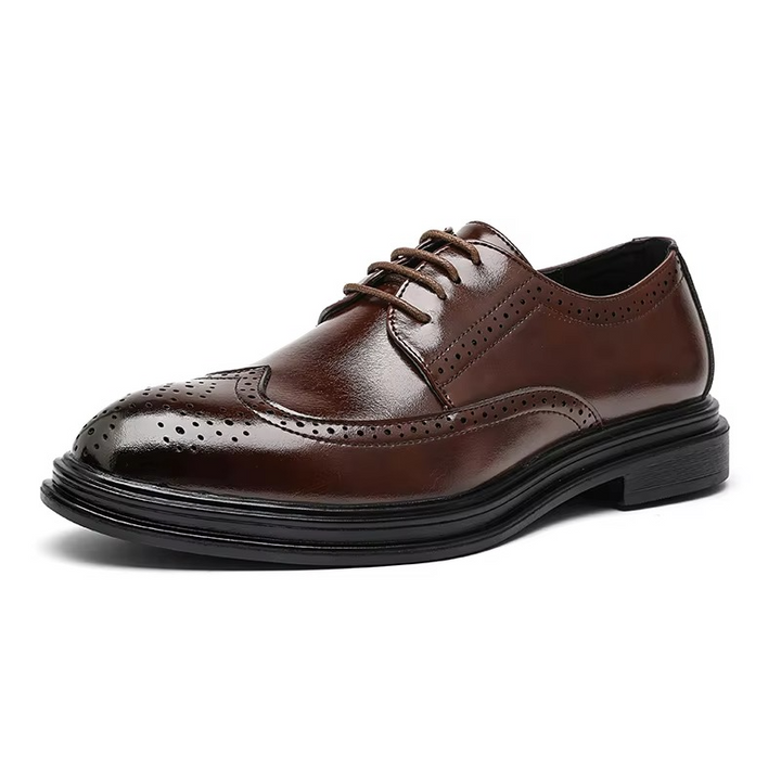 Herr klassisk wingtip skor för arbete och formella tillfällen