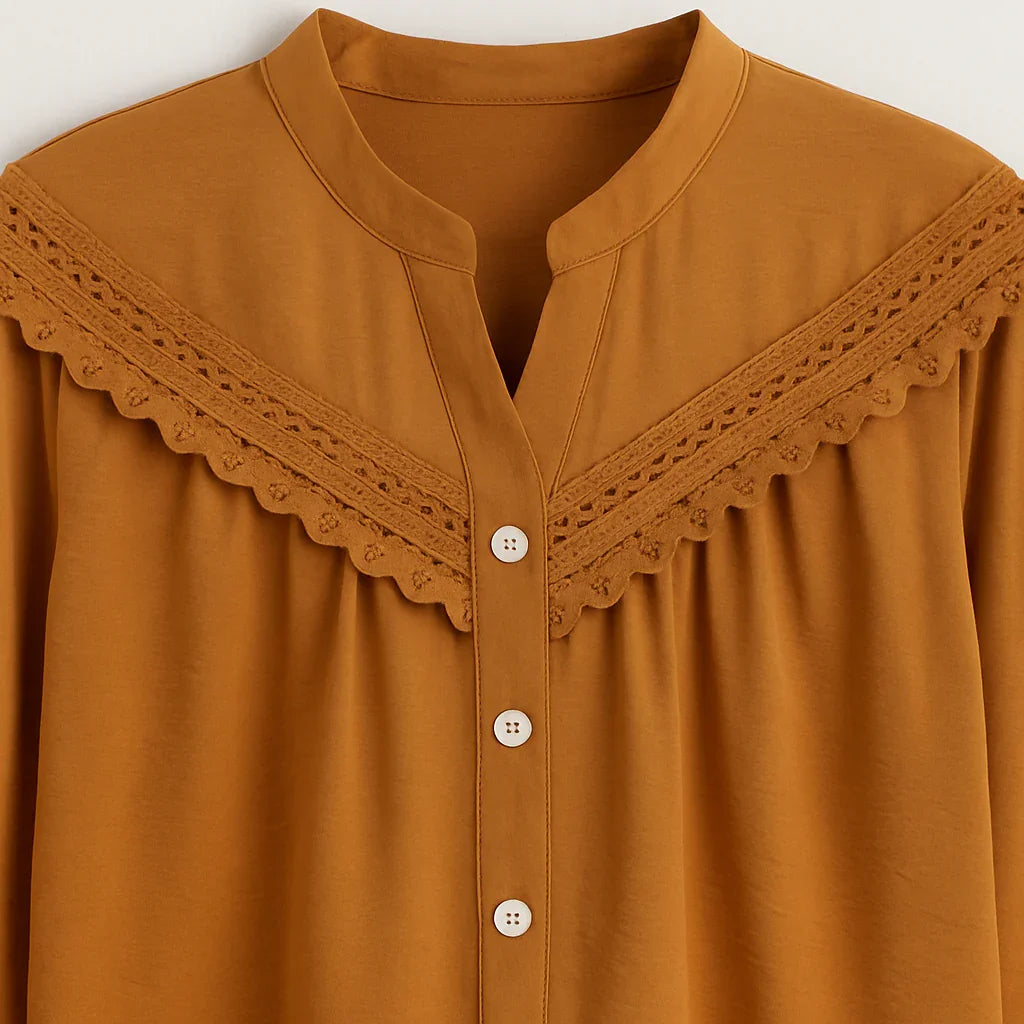 Sophia-knappblusen_3 - Aurivane