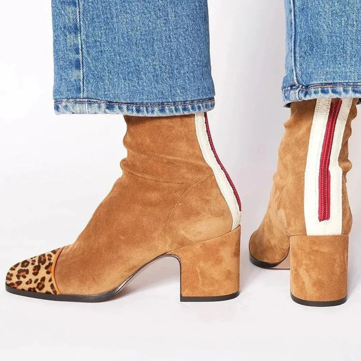 Dam ankelboots mocka blockklack leopardmönster keps dragkedja