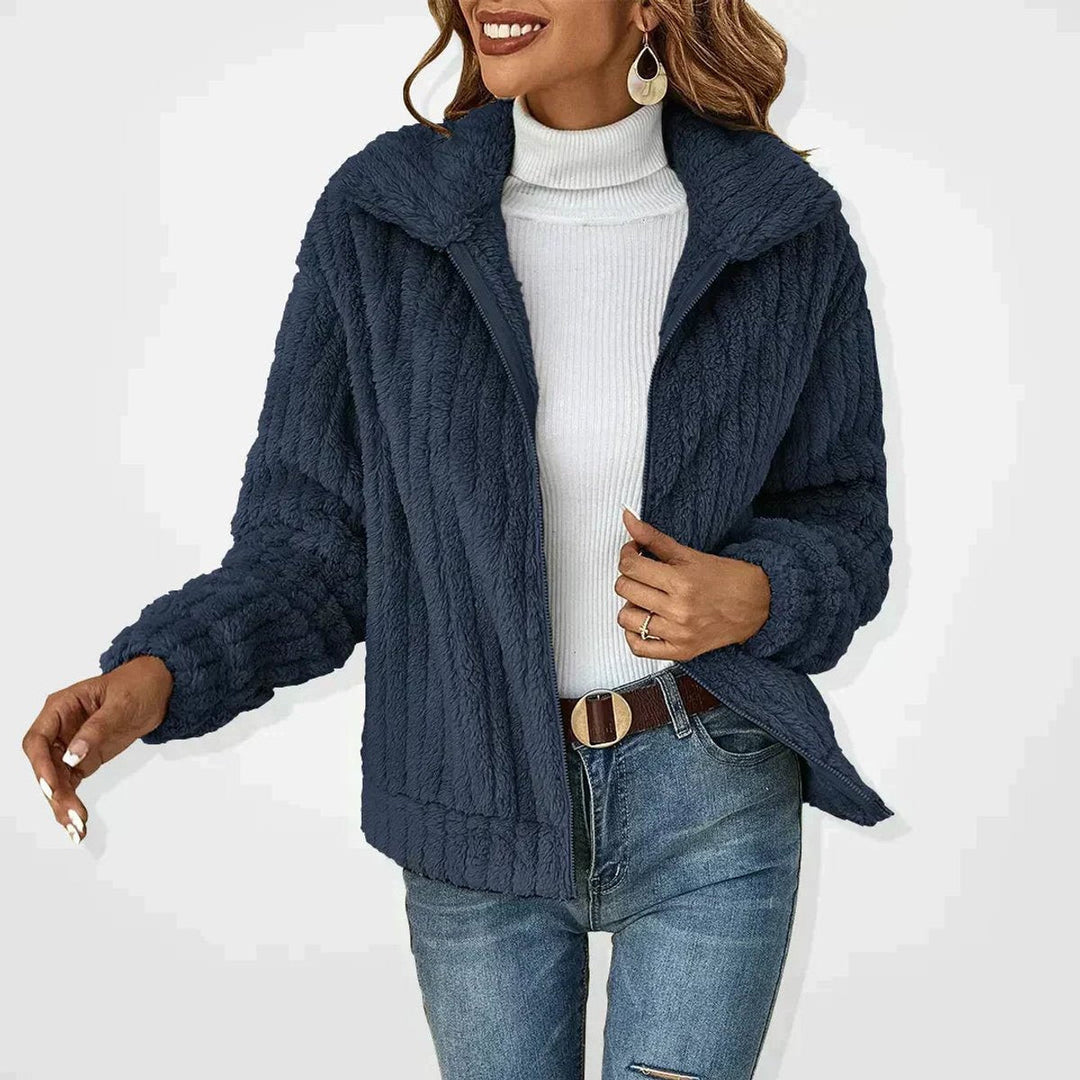 Dam fluffig oversize dragkedja kofta