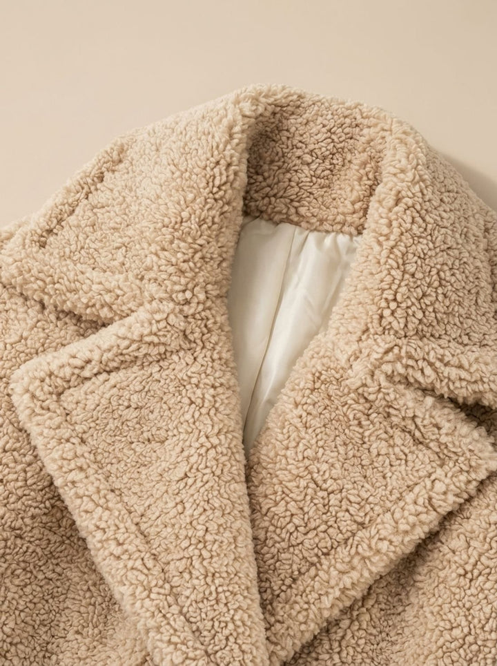 Dam fuskpäls kappa lång dubbelknäppt teddykappa beige
