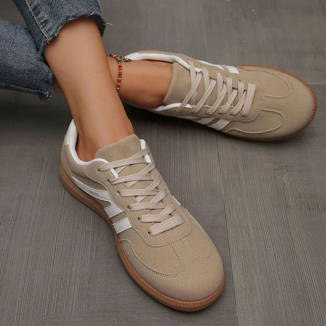 Dam ortopedisk sneakers med vid tå box och snörning