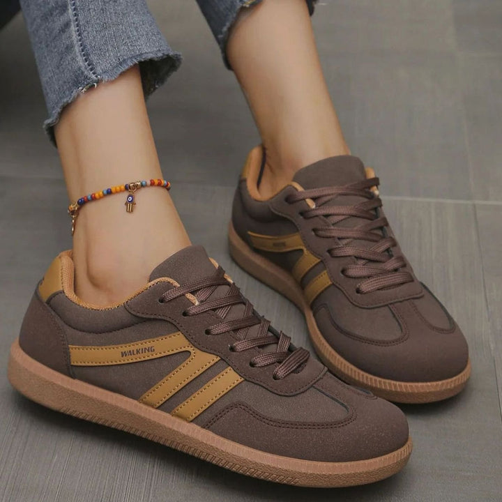 Dam ortopedisk sneakers med vid tå box och snörning