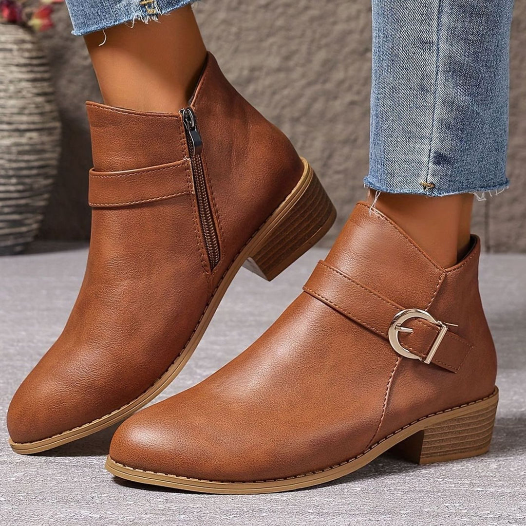 Dam ankelboots med blockklack, spänndetalj, sidodragkedja