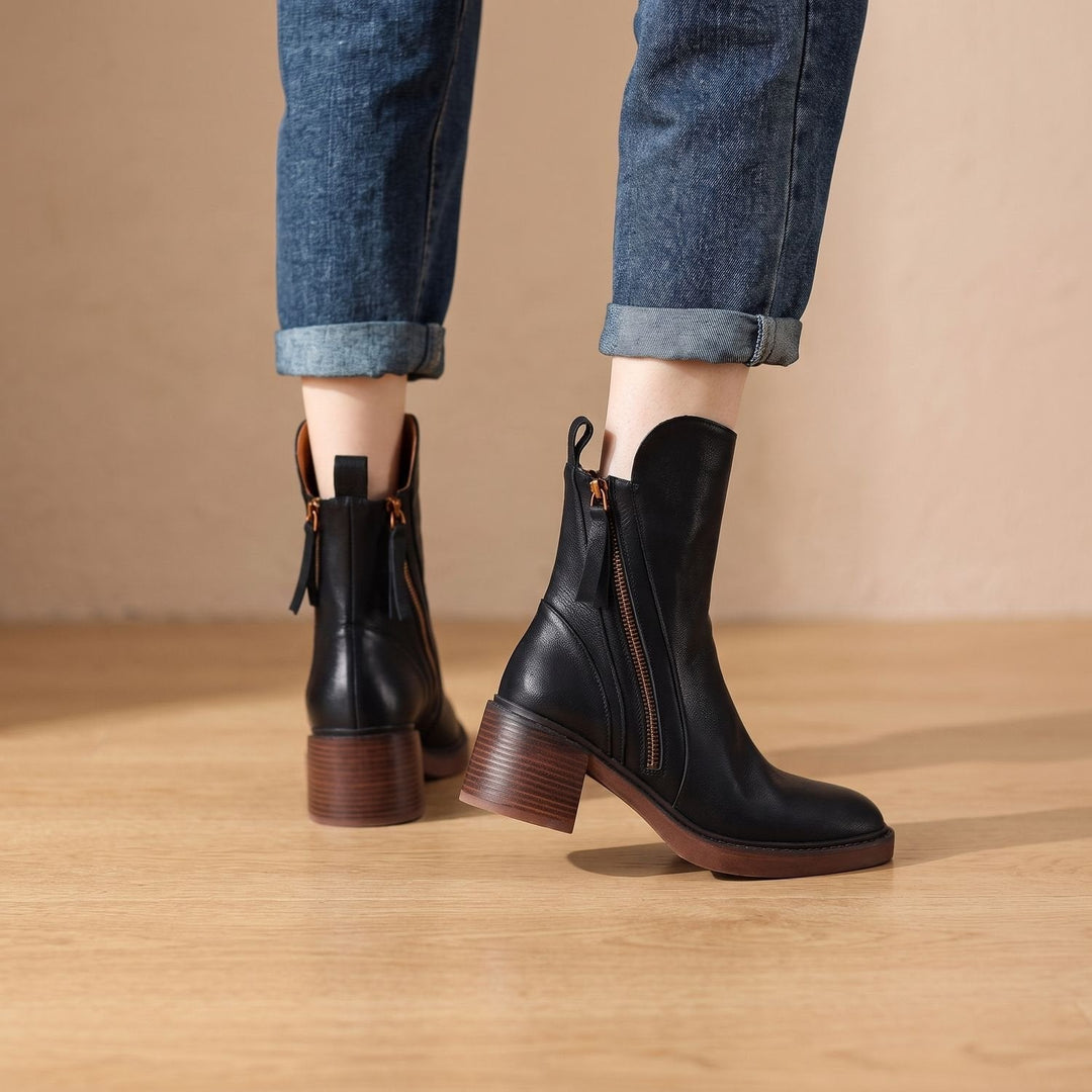 Dam ankelboots med blockklack och sidodragkedja