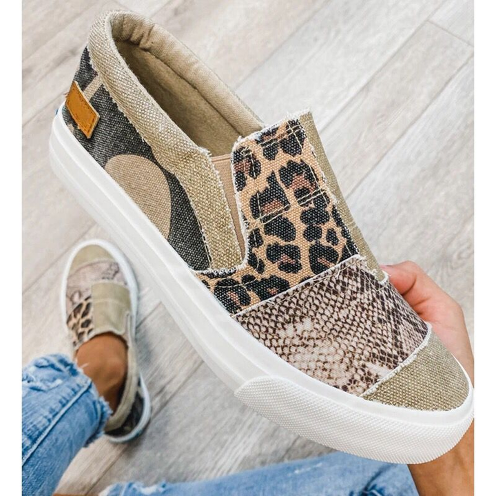 Dam sneakers med låg skaft och lapp design